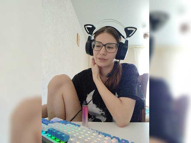 KittyMiracle live cam on BongaCams