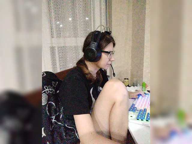 KittyMiracle live cam on BongaCams