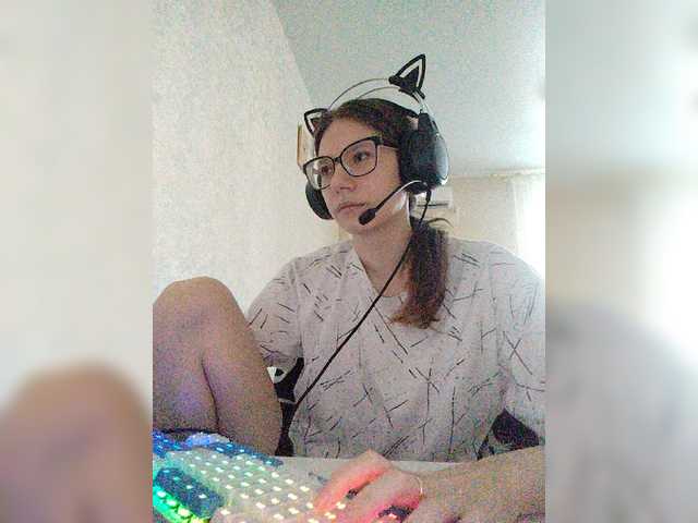 KittyMiracle live cam on BongaCams