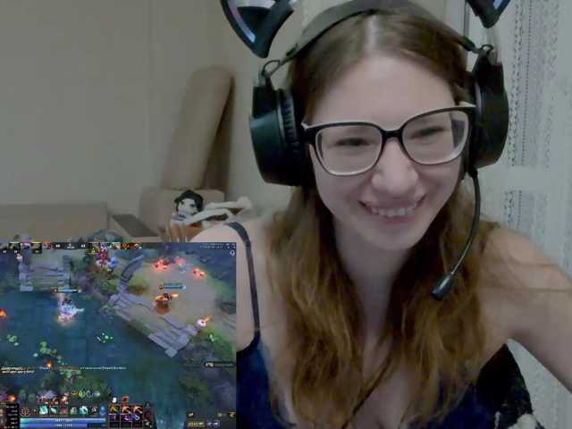KittyMiracle live cam on BongaCams