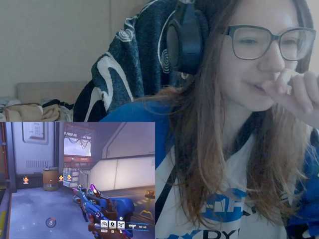 KittyMiracle live cam on BongaCams