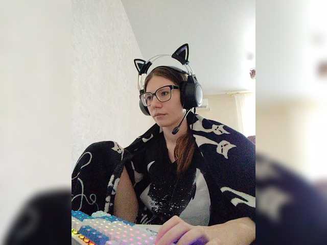 KittyMiracle live cam on BongaCams
