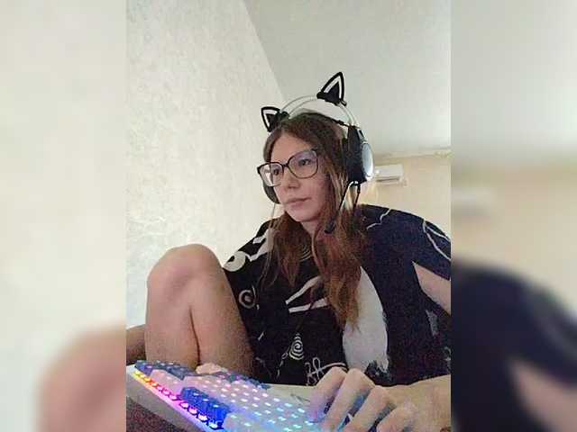KittyMiracle live cam on BongaCams
