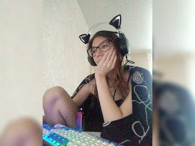 KittyMiracle live cam on BongaCams