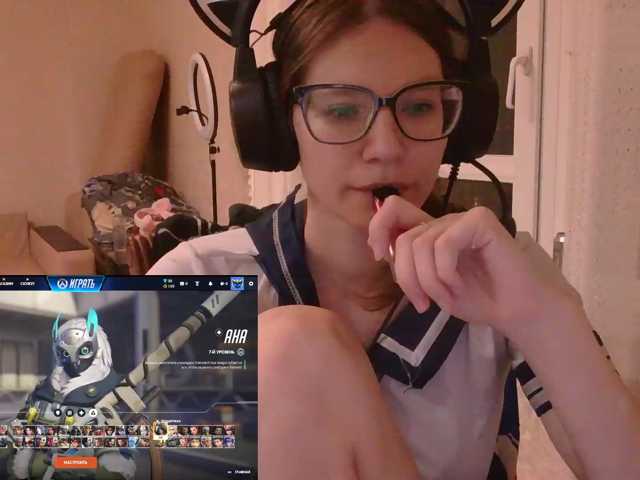 KittyMiracle live cam on BongaCams