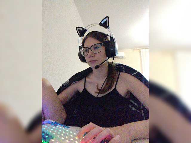 KittyMiracle live webcam show