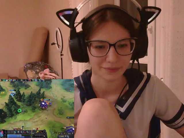 KittyMiracle live cam on BongaCams