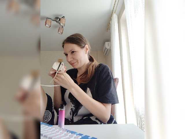 KittyMiracle live cam on BongaCams