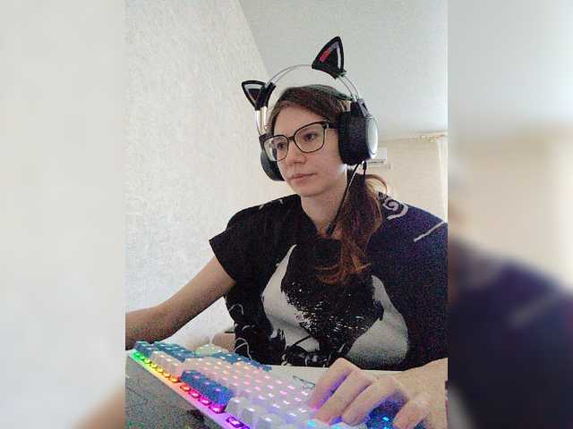 KittyMiracle live cam on BongaCams