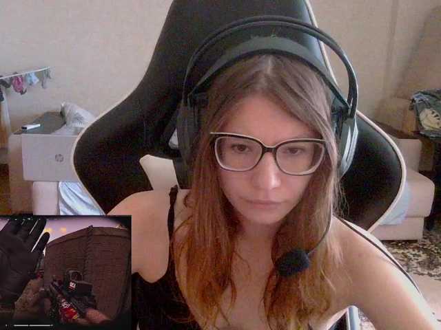 KittyMiracle live cam on BongaCams