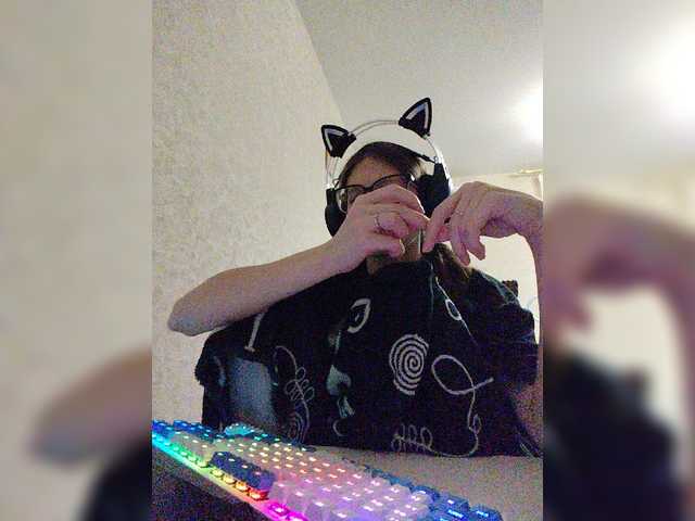 KittyMiracle live cam on BongaCams