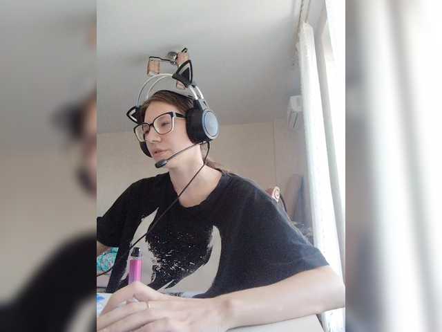 KittyMiracle live cam on BongaCams