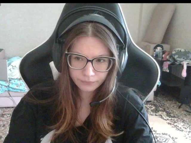 KittyMiracle live cam on BongaCams