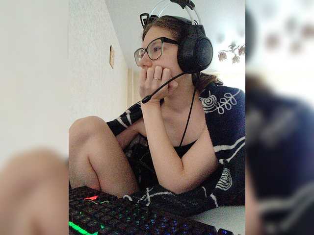 KittyMiracle live cam on BongaCams