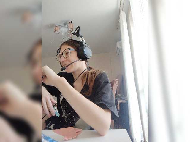 KittyMiracle live cam on BongaCams