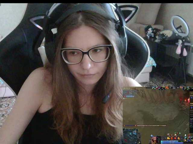 KittyMiracle live cam on BongaCams