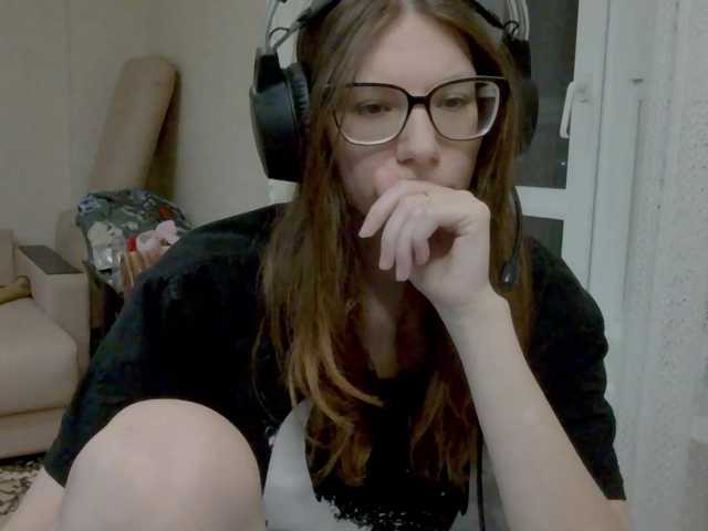 KittyMiracle live cam on BongaCams