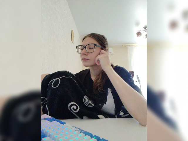 KittyMiracle live cam on BongaCams