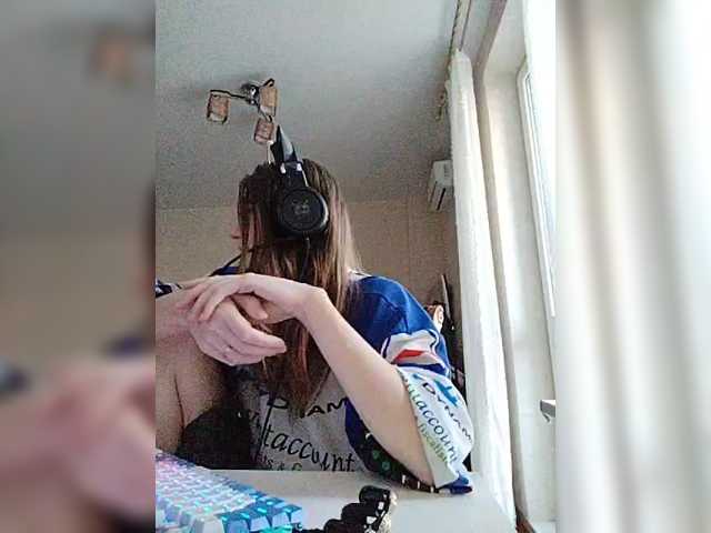 KittyMiracle live cam on BongaCams