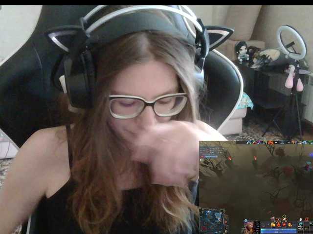 KittyMiracle live cam on BongaCams
