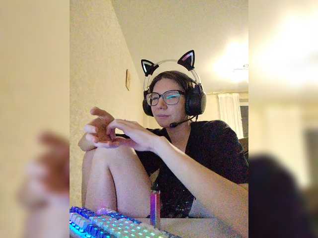 KittyMiracle live cam on BongaCams
