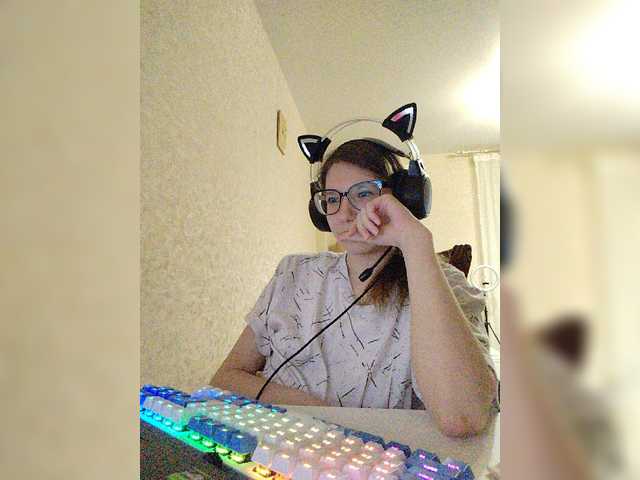 KittyMiracle live cam on BongaCams