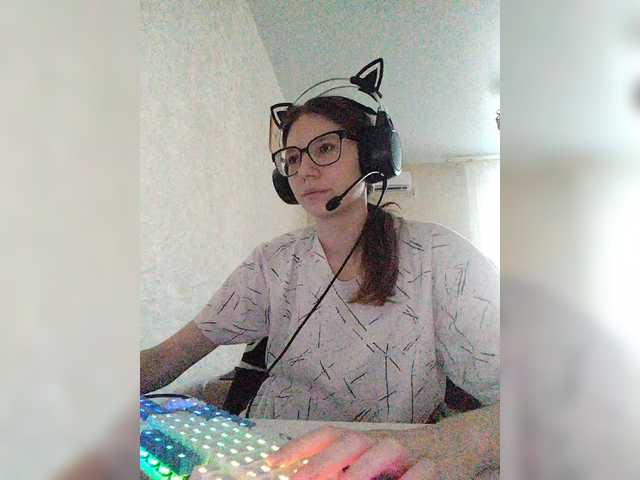 KittyMiracle live cam on BongaCams