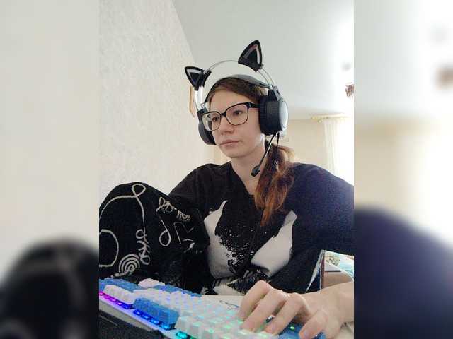 KittyMiracle live cam on BongaCams