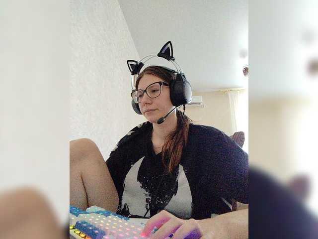 KittyMiracle live cam on BongaCams