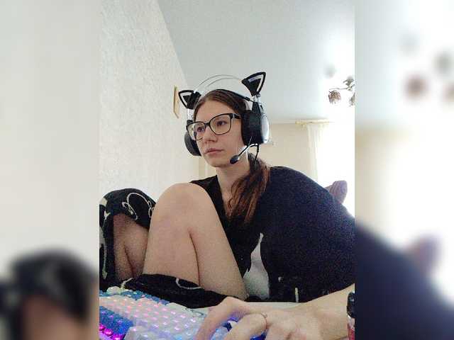 KittyMiracle live cam on BongaCams