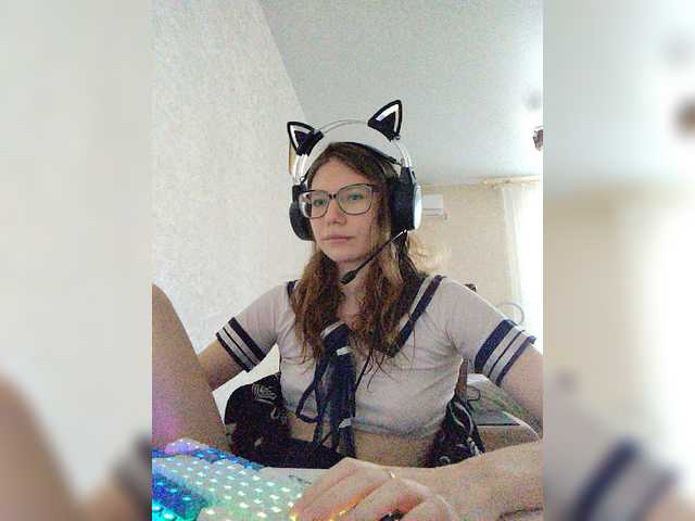 KittyMiracle live cam on BongaCams