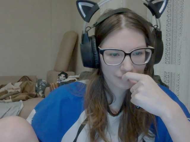 KittyMiracle live cam on BongaCams