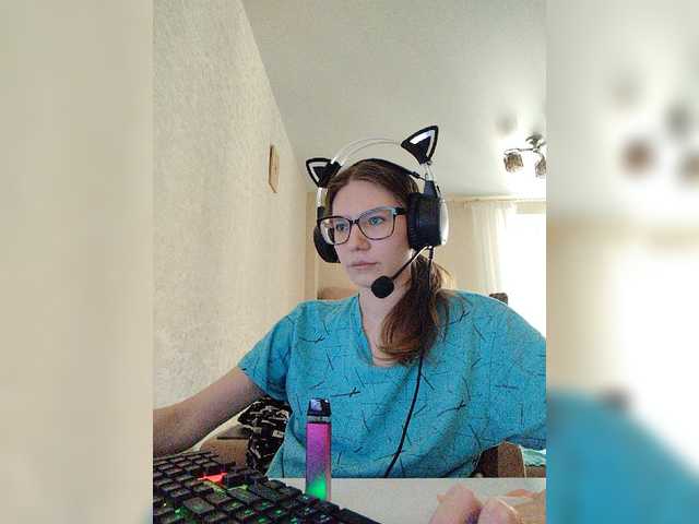 KittyMiracle live cam on BongaCams
