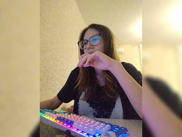 KittyMiracle live cam on BongaCams