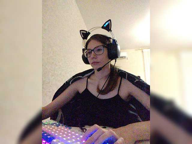 KittyMiracle live webcam show