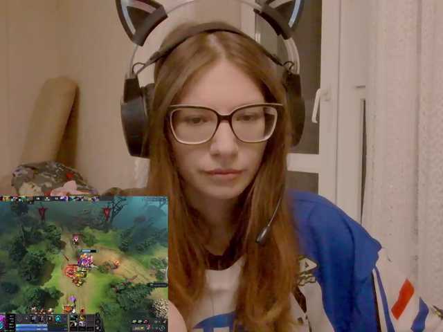 KittyMiracle live cam preview