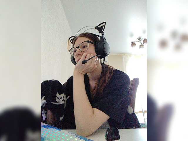 KittyMiracle live cam on BongaCams