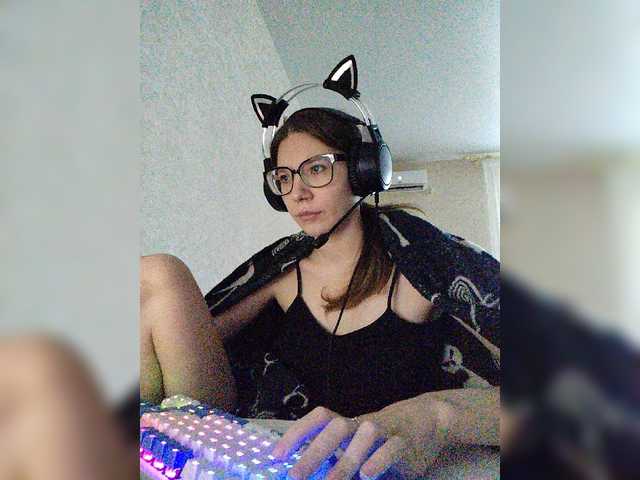 KittyMiracle live webcam show