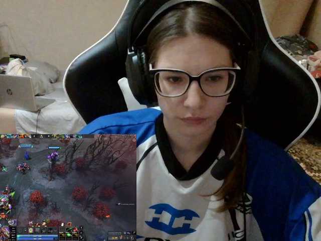 KittyMiracle live cam on BongaCams