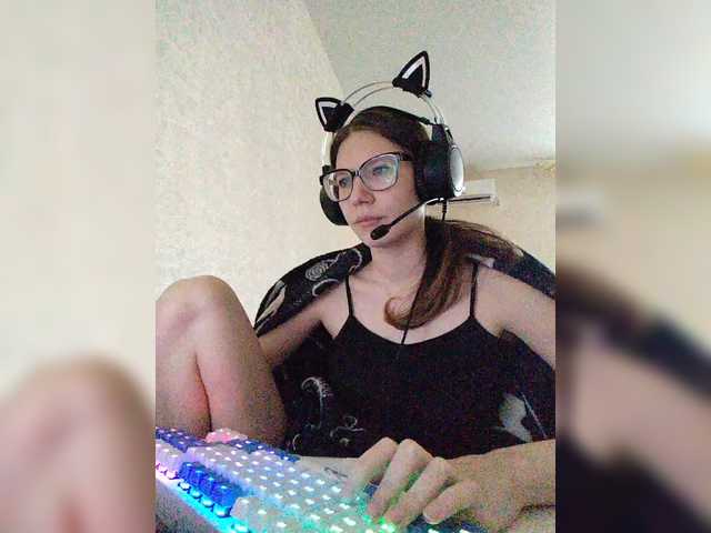 KittyMiracle live webcam show