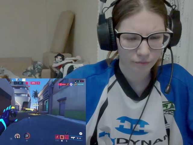 KittyMiracle live cam on BongaCams