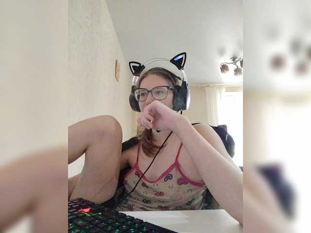 KittyMiracle Live Cam on BongaCams