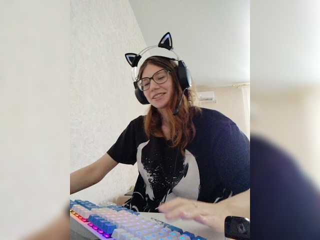 KittyMiracle live cam on BongaCams