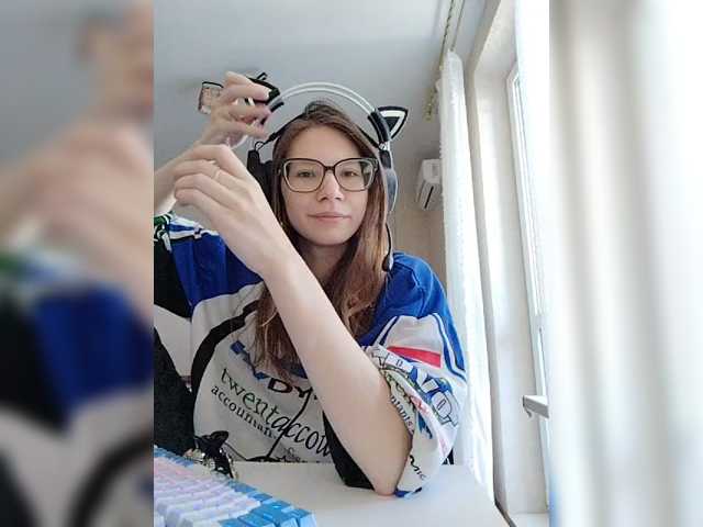 KittyMiracle live cam on BongaCams