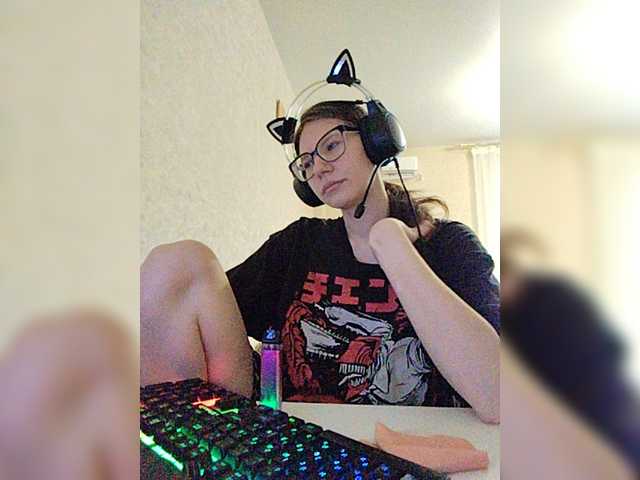 KittyMiracle live cam on BongaCams