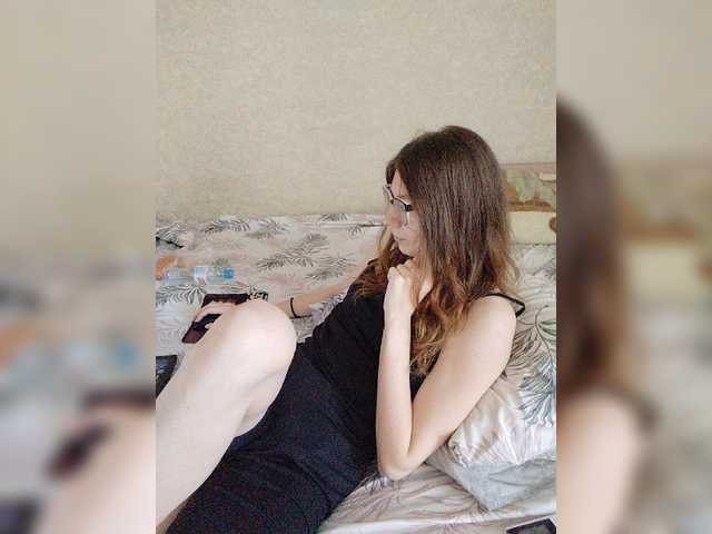 KittyMiracle live cam on BongaCams