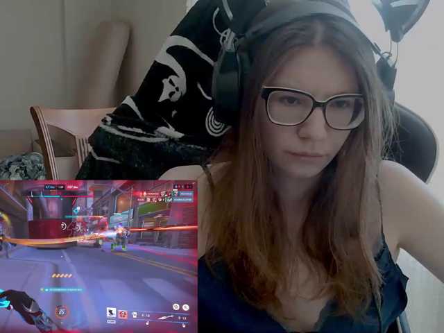 KittyMiracle live cam on BongaCams