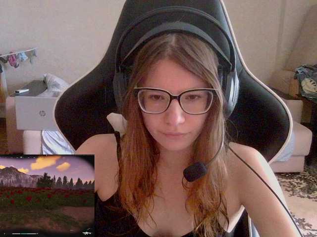 KittyMiracle live cam on BongaCams