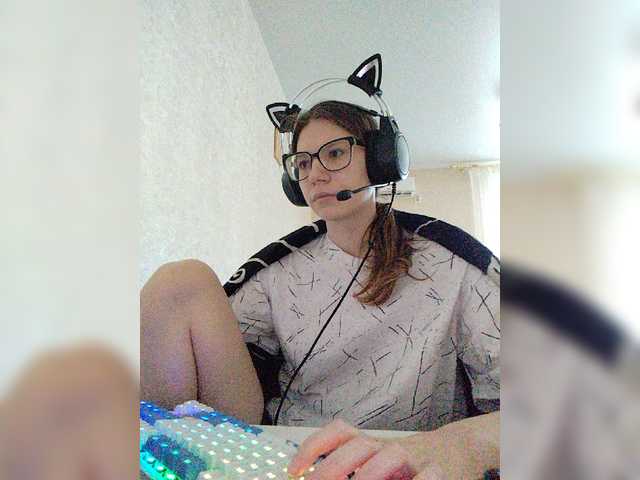 KittyMiracle live cam on BongaCams