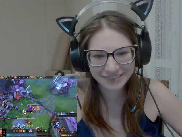 KittyMiracle live cam on BongaCams